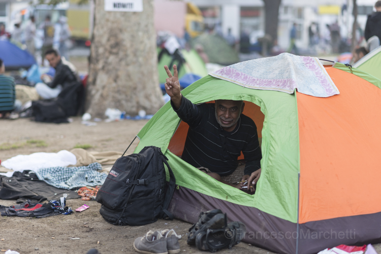 Belgrade refugees aid